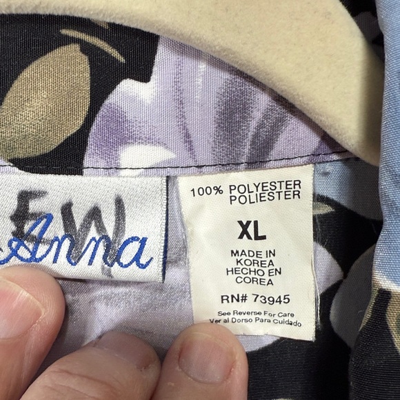 Anna Short Sleeve Button Up Blouse Black Blue Purple Shoulder Pads Size XL - Picture 5 of 6